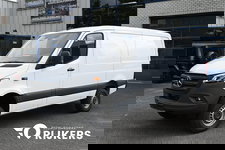 Mercedes-Benz Sprinter - 319 CDI L2H1 4x4 LED, Trekhaak, MBUX met camera en parkeerpakket