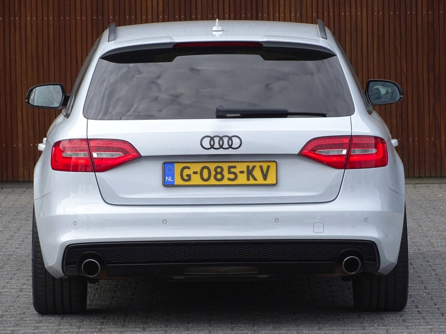 Audi A4 Avant 1.8 TFSI 170PK automaat / S-Line / S-Edition / MMI / LED