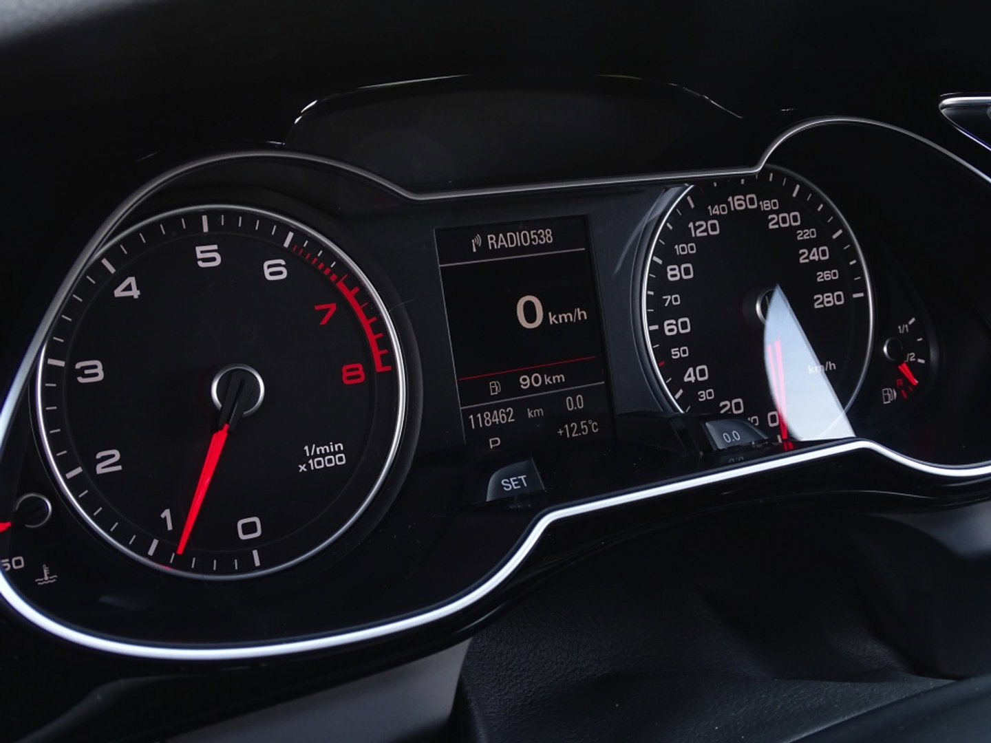 Audi A4 Avant 1.8 TFSI 170PK automaat / S-Line / S-Edition / MMI / LED