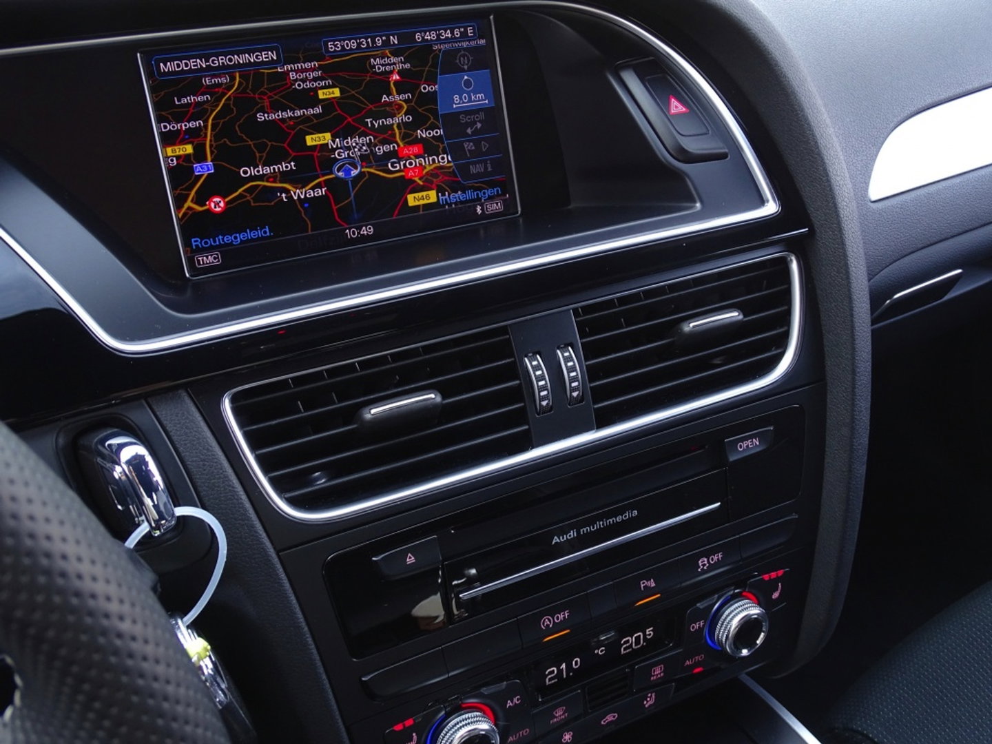 Audi A4 Avant 1.8 TFSI 170PK automaat / S-Line / S-Edition / MMI / LED