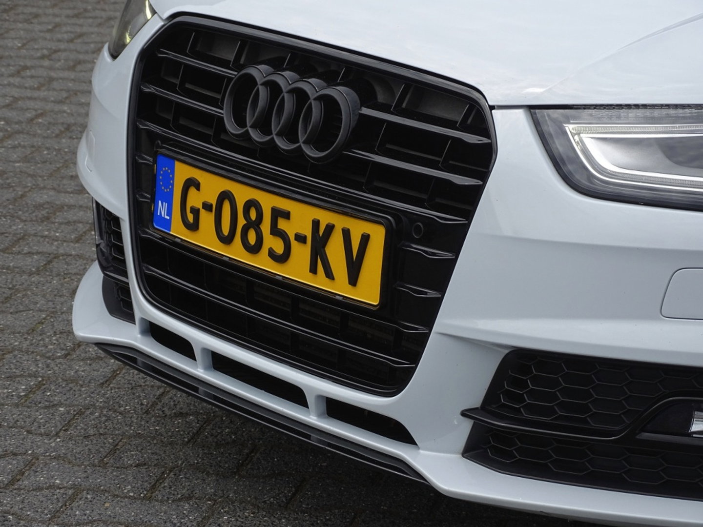 Audi A4 Avant 1.8 TFSI 170PK automaat / S-Line / S-Edition / MMI / LED