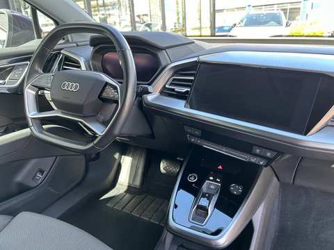 Audi Q4 e-tron 35 Advanced edition 55 kWh|NL-Auto|SOH 88%|Carplay|Stoelverwarming|Keyless