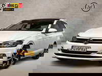 Volkswagen Polo - 1.0 TSI Sportline Automaat (SCHUIFDAK, APPLE CARPLAY, KEYLESS, CLIMATE, MODE KNOP, SPORTSTOELEN, ADAPTIVE CRUISE, LM VELGEN, GETINT GLAS, NIEUWSTAAT)