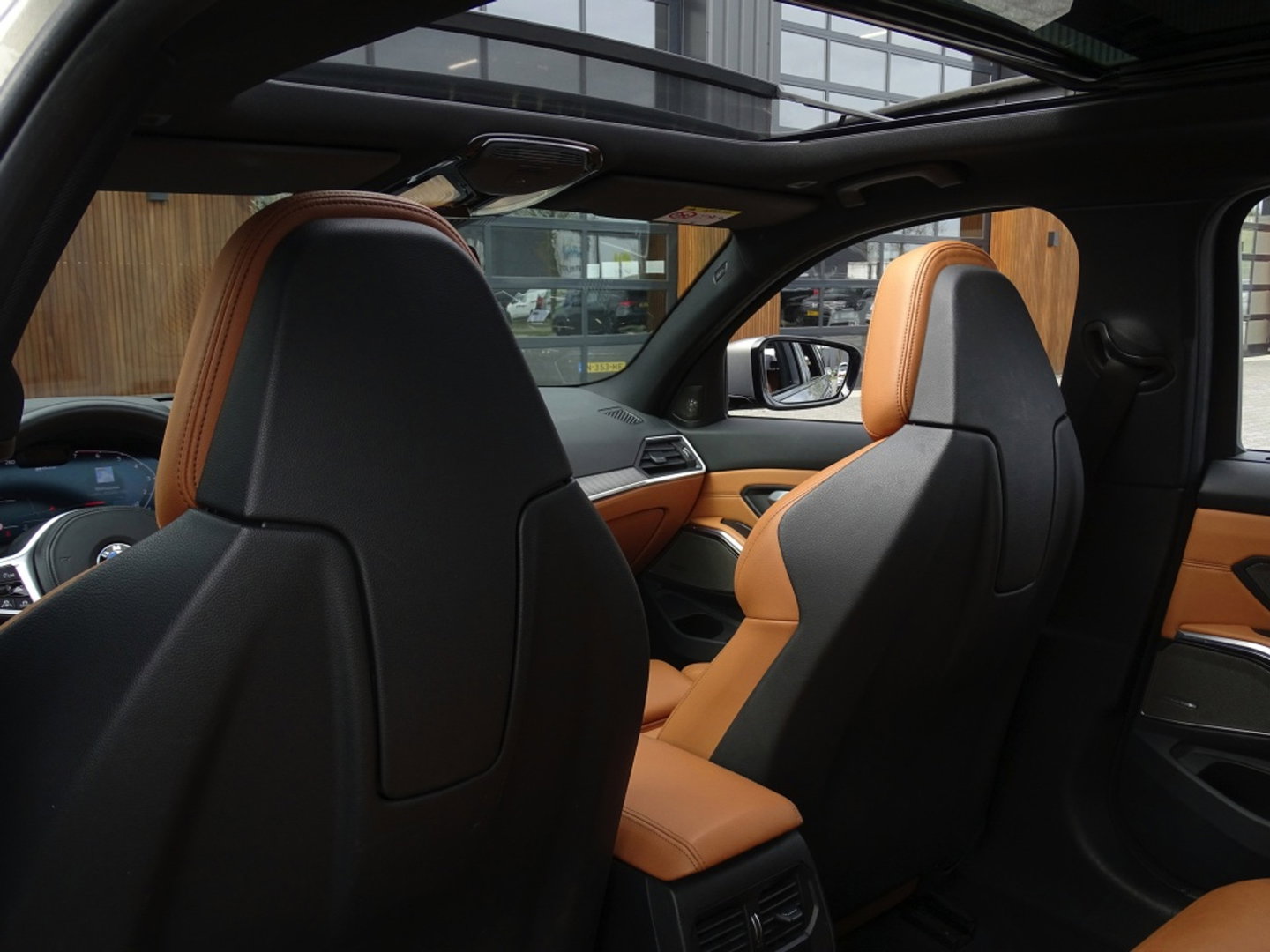 BMW 3 Serie touring 330e 292PK X-Drive M-Sport / Individual / Harman Kardon / 360°