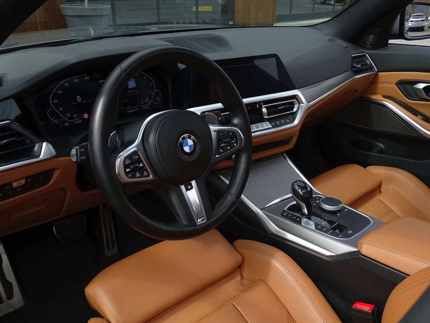 BMW 3 Serie touring 330e 292PK X-Drive M-Sport / Individual / Harman Kardon / 360°