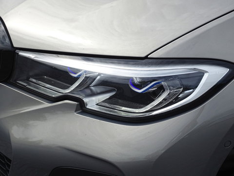 BMW 3 Serie touring 330e 292PK X-Drive M-Sport / Individual / Harman Kardon / 360°