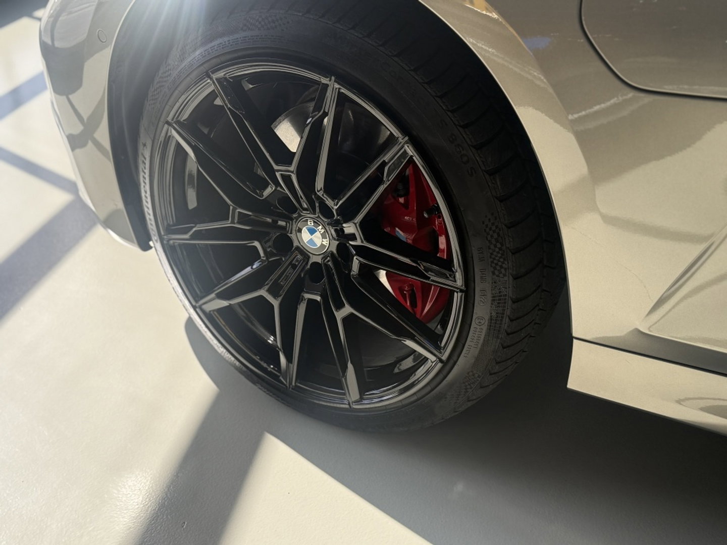 BMW 3 Serie touring 330e 292PK X-Drive M-Sport / Individual / Harman Kardon / 360°