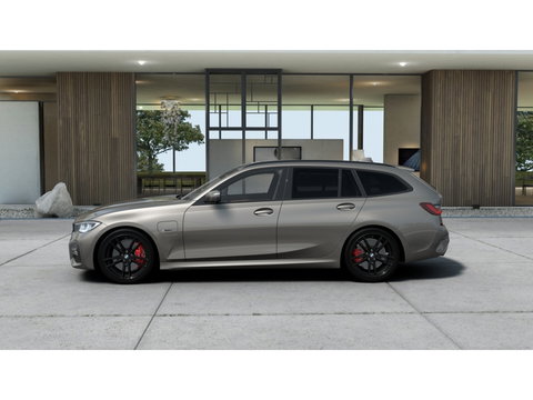 BMW 3 Serie touring 330e 292PK X-Drive M-Sport / Individual / Harman Kardon / 360°
