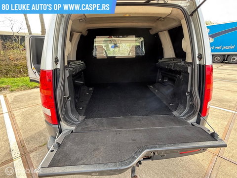 Land Rover Discovery 2.7 TdV6 S