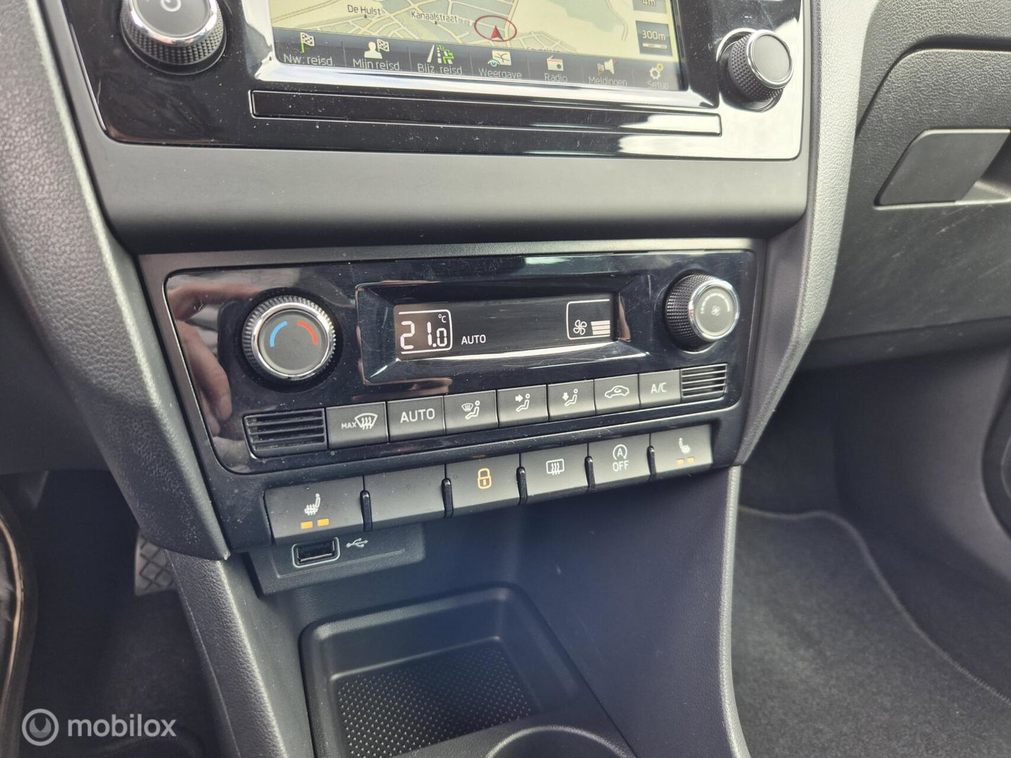 Škoda Rapid Spaceback 1.0 TSI Clever, Trekhaak, Carplay, NAP