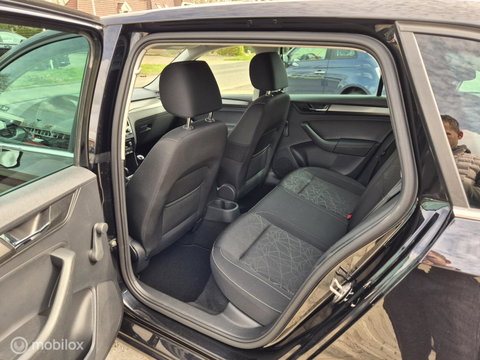 Škoda Rapid Spaceback 1.0 TSI Clever, Trekhaak, Carplay, NAP