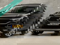 Volkswagen T-Roc - 1.5 TSI Sport 150Pk (PANORAMADAK, VIRTUAL COCKPIT, APPLE CARPLAY, LEDER, SPORTSTOELEN, GETINT GLAS, ADAPTIVE CRUISE, LED KOPLAMPEN, NIEUWSTAAT)