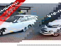Volkswagen Polo - 1.0 TSI 95 pk Highline , Adaptive Cruise , Parkeersensoren V+A , Parkassist, NAP, Navigatie, DAB+ , Stuurwiel multifunctioneel, 16"lichtmetalen velgen, Carplay, Actieve demping , Sportstoelen, etc.etc
