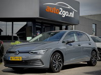 Volkswagen Golf - 1.5 TSI R-LINE NAVI DIGI-DASH APPLE-CARPLAY LED LMV PDC