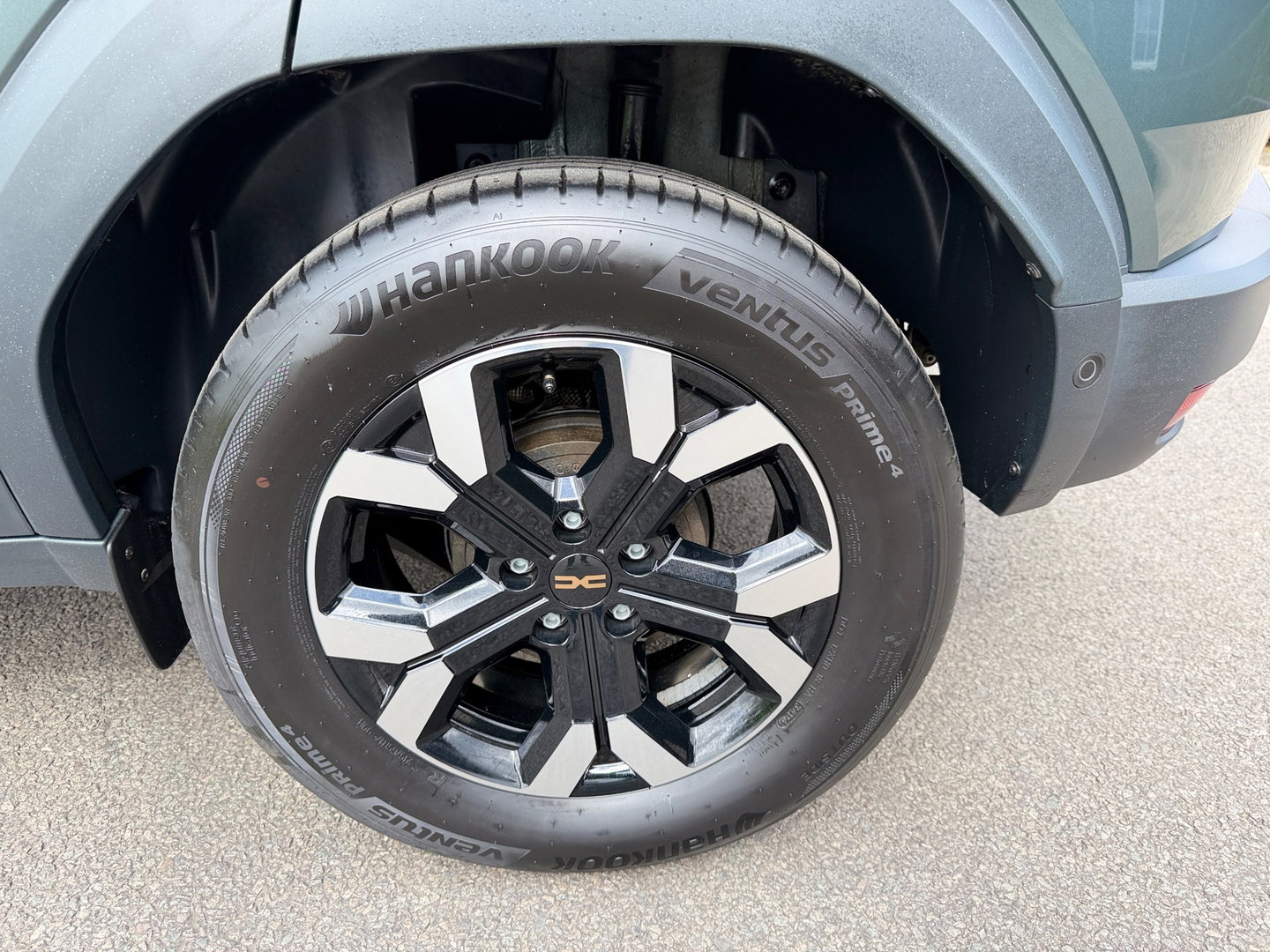 Dacia Duster 1.6 Hybrid 140 Extreme 360" CAMERA CARLAY NAVI STOEL/ VERW. LED-XENON