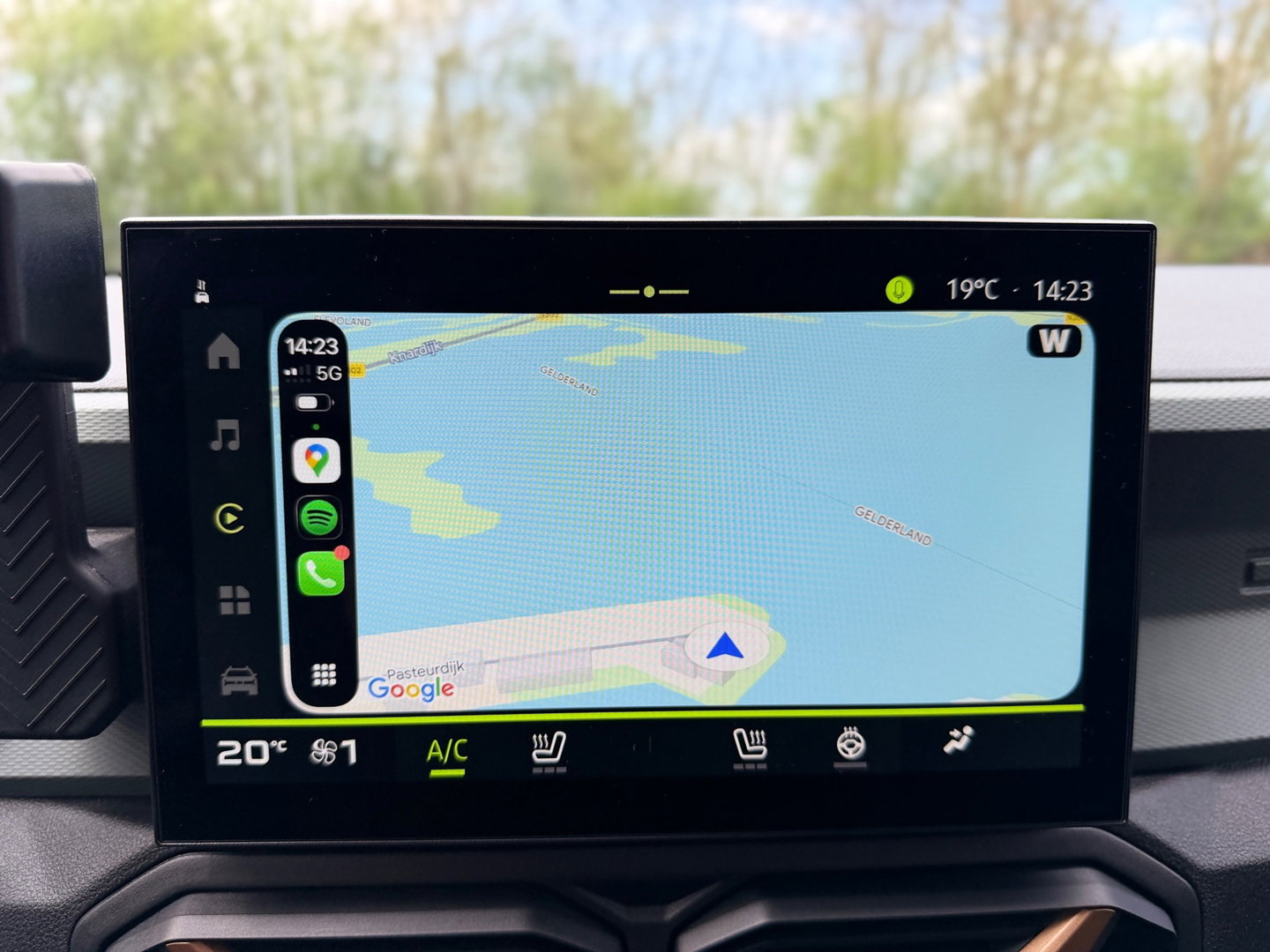 Dacia Duster 1.6 Hybrid 140 Extreme 360" CAMERA CARLAY NAVI STOEL/ VERW. LED-XENON