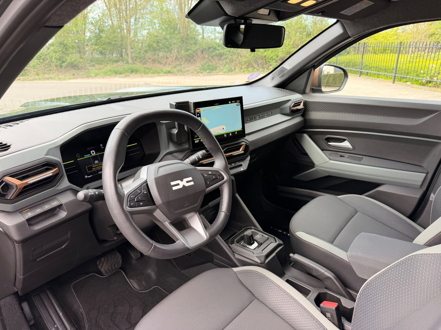 Dacia Duster 1.6 Hybrid 140 Extreme 360" CAMERA CARLAY NAVI STOEL/ VERW. LED-XENON