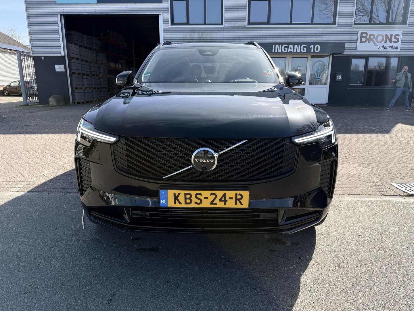 Volvo XC90 2.0 T8 Plug-in hybrid AWD Plus Dark