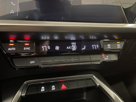 Audi A3 Sportback 30 TFSI Advanced edition | Draadloze Apple Carplay | DAB | Virtuele Cockpit | Zwarte Hemel | Origineel Nederlands | Lane Assist | Start & stop |