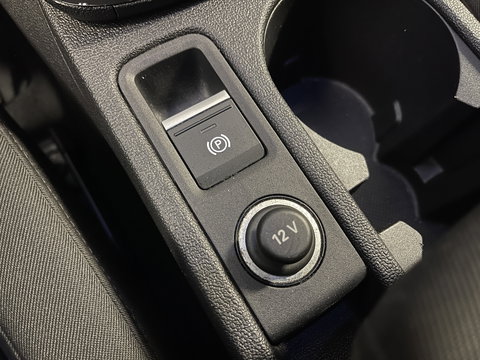 Audi A3 Sportback 30 TFSI Advanced edition | Draadloze Apple Carplay | DAB | Virtuele Cockpit | Zwarte Hemel | Origineel Nederlands | Lane Assist | Start & stop |