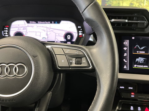 Audi A3 Sportback 30 TFSI Advanced edition | Draadloze Apple Carplay | DAB | Virtuele Cockpit | Zwarte Hemel | Origineel Nederlands | Lane Assist | Start & stop |
