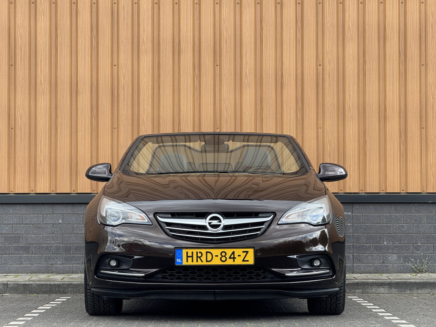 Opel Cascada 1.6 Turbo Innovation | 170 PK! | Automaat | Stoelverwarming | Parkeersensoren | Navigatie | Cruise Control | 18" Lichtmetaal |