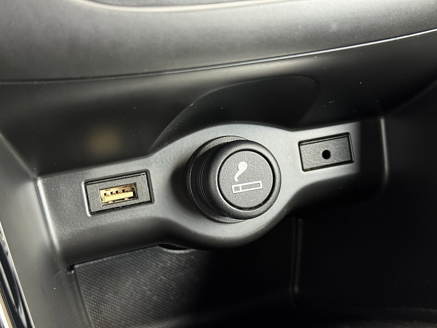 Opel Cascada 1.6 Turbo Innovation | 170 PK! | Automaat | Stoelverwarming | Parkeersensoren | Navigatie | Cruise Control | 18" Lichtmetaal |