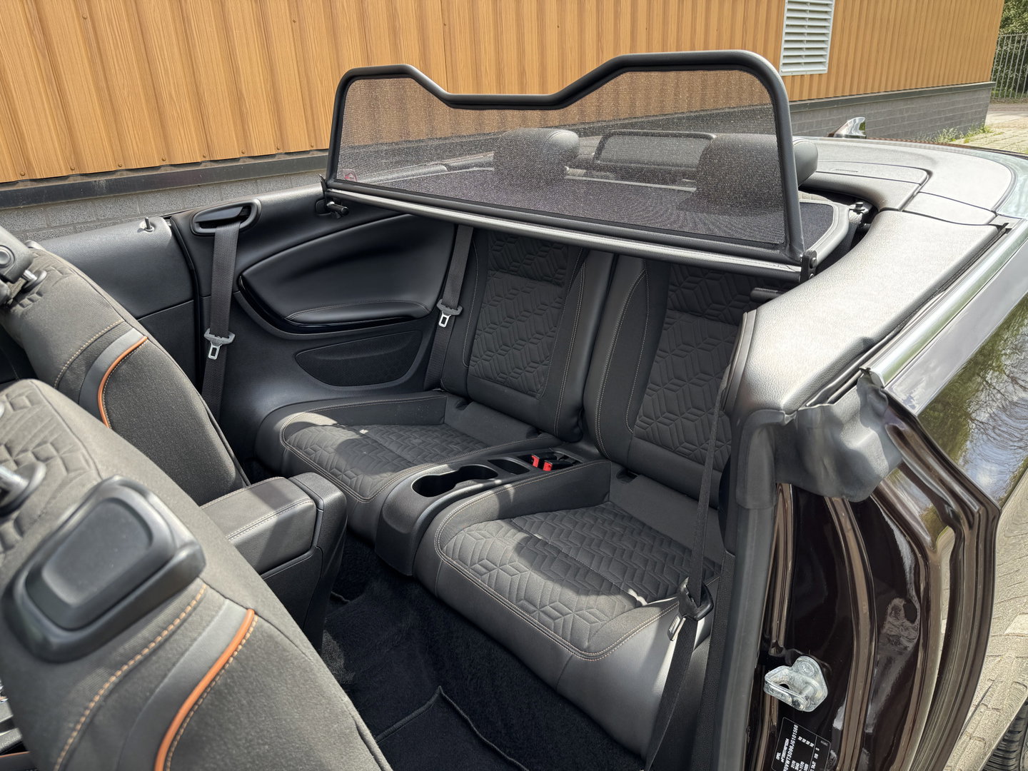 Opel Cascada 1.6 Turbo Innovation | 170 PK! | Automaat | Stoelverwarming | Parkeersensoren | Navigatie | Cruise Control | 18" Lichtmetaal |