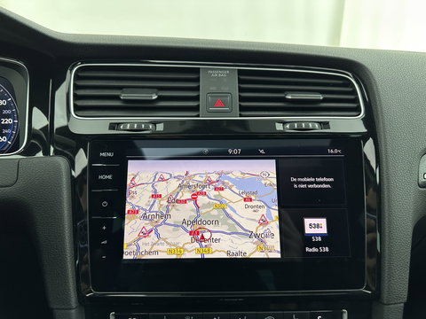 Volkswagen Golf 1.4 TSI PHEV GTE (Plug-in) (INCL-BTW) Aut. *PANO | ADAPTIVE-CRUISE | FULL-LED | DIGI-COCKPIT | BLINDSPOT | HEATED-SPORTSEATS | KEYLESS | NAVI-FULLMAP | AMBIENTLIGHT | SHIFTPADDLES | PRIVACY-GLASS | ECC | PDC | 18''ALU*