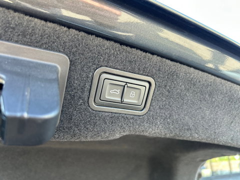 Audi A8 55 TFSI quattro Pro Line|BTW|Luchtvering|Pano|Memory|Leder|Massage|HUD|Softclose