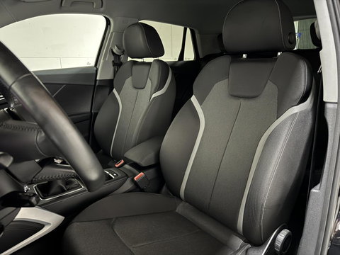 Audi Q2 TFSI 19” S-Line Navi Cruise CarPlay PDC NAP