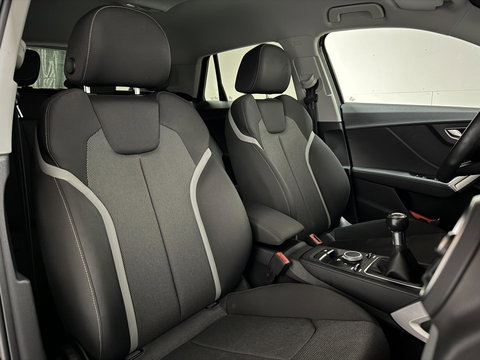 Audi Q2 TFSI 19” S-Line Navi Cruise CarPlay PDC NAP