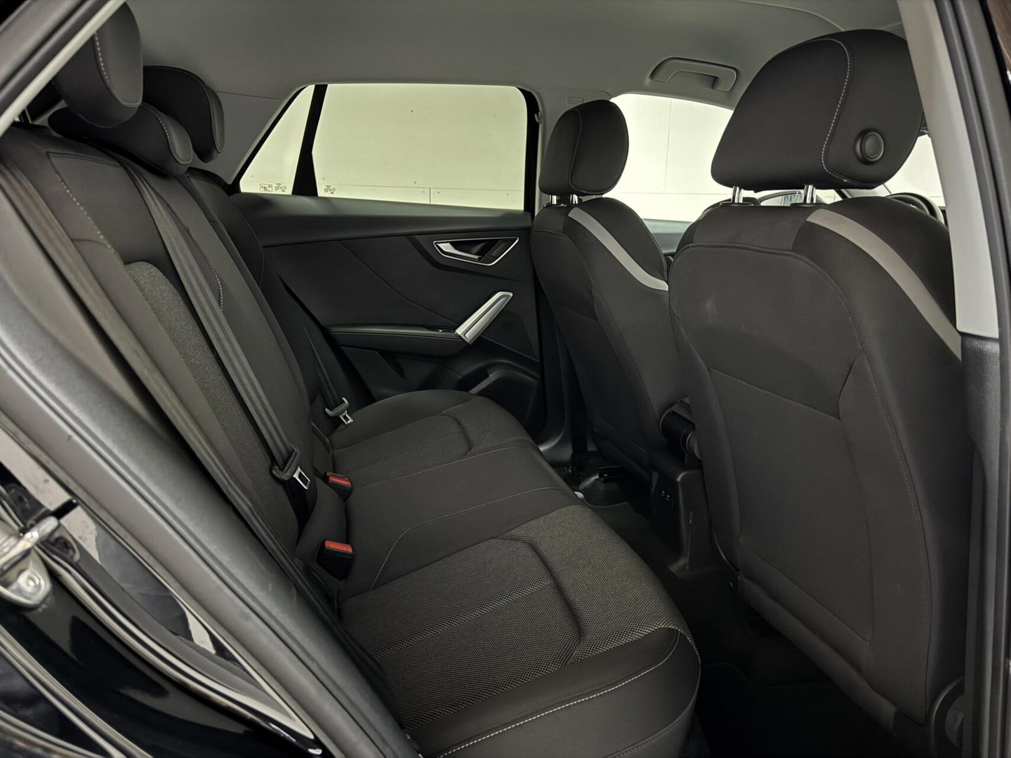 Audi Q2 TFSI 19” S-Line Navi Cruise CarPlay PDC NAP