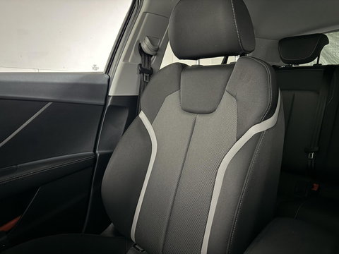 Audi Q2 TFSI 19” S-Line Navi Cruise CarPlay PDC NAP