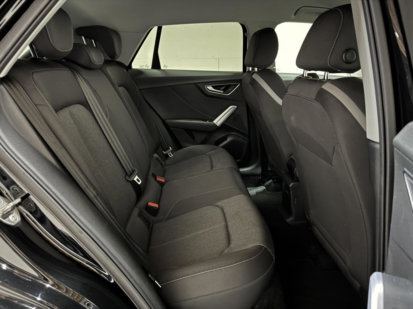 Audi Q2 TFSI 19” S-Line Navi Cruise CarPlay PDC NAP