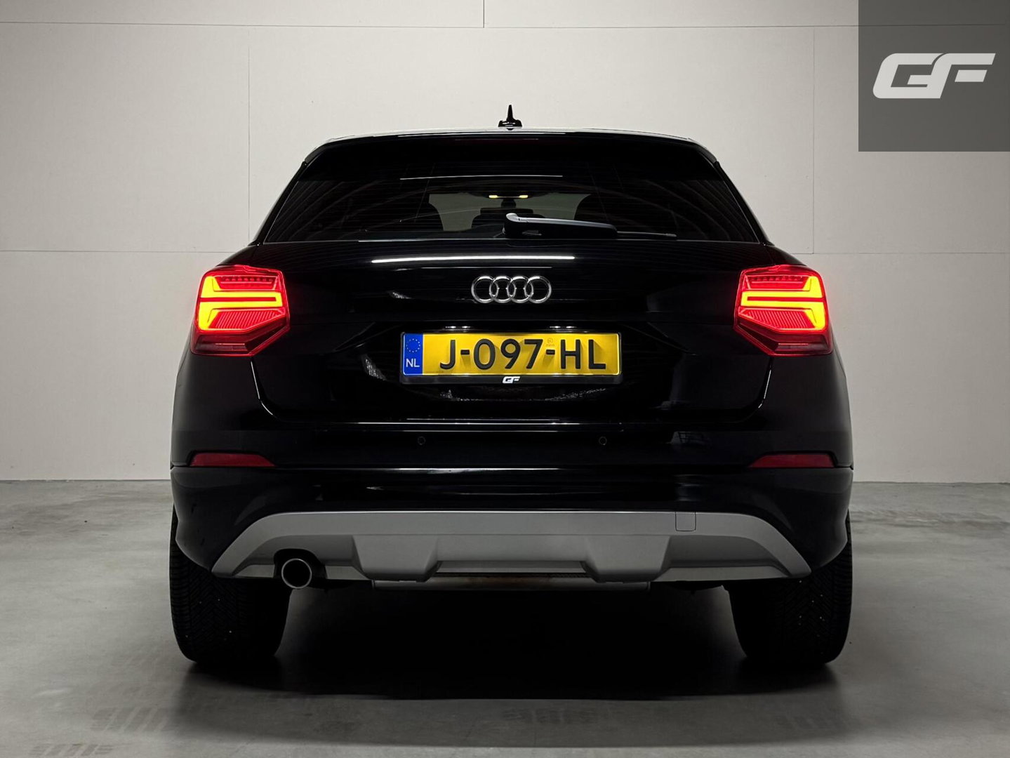 Audi Q2 TFSI 19” S-Line Navi Cruise CarPlay PDC NAP