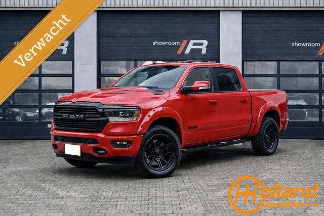 Dodge Ram 1500 - 4X4 5.7 V8 4x4 Crew Cab Sport