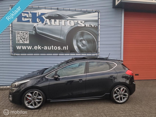 Kia cee'd - 1.6 T-GDi GT Sport 205pk. Keurig !! Alle opties !!