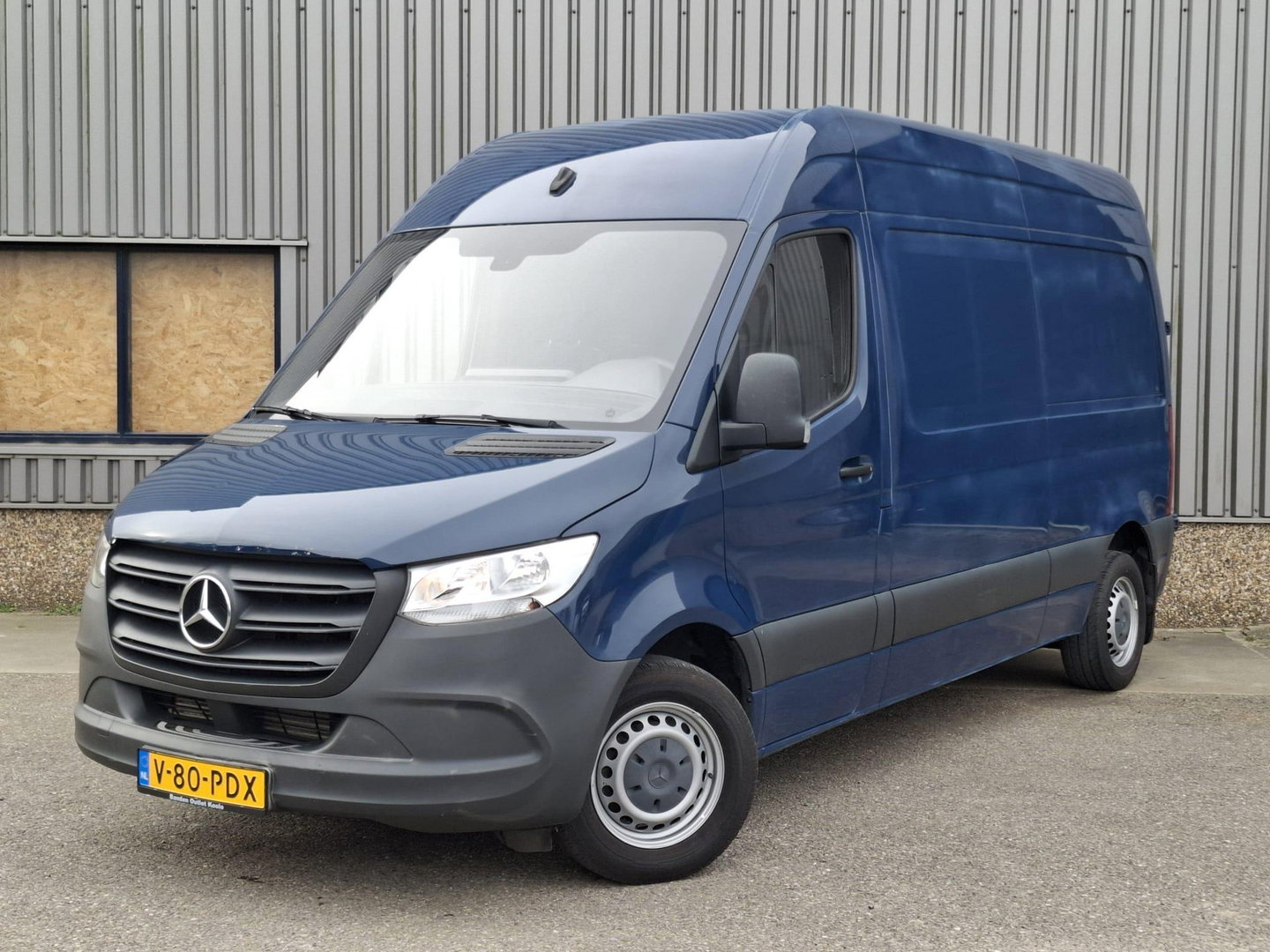 Mercedes-Benz Sprinter 311 2.2 CDI L2H2 AIRCO / CAMERA / 3 ZITS / DEALER ONDERHOUDEN / NAVI