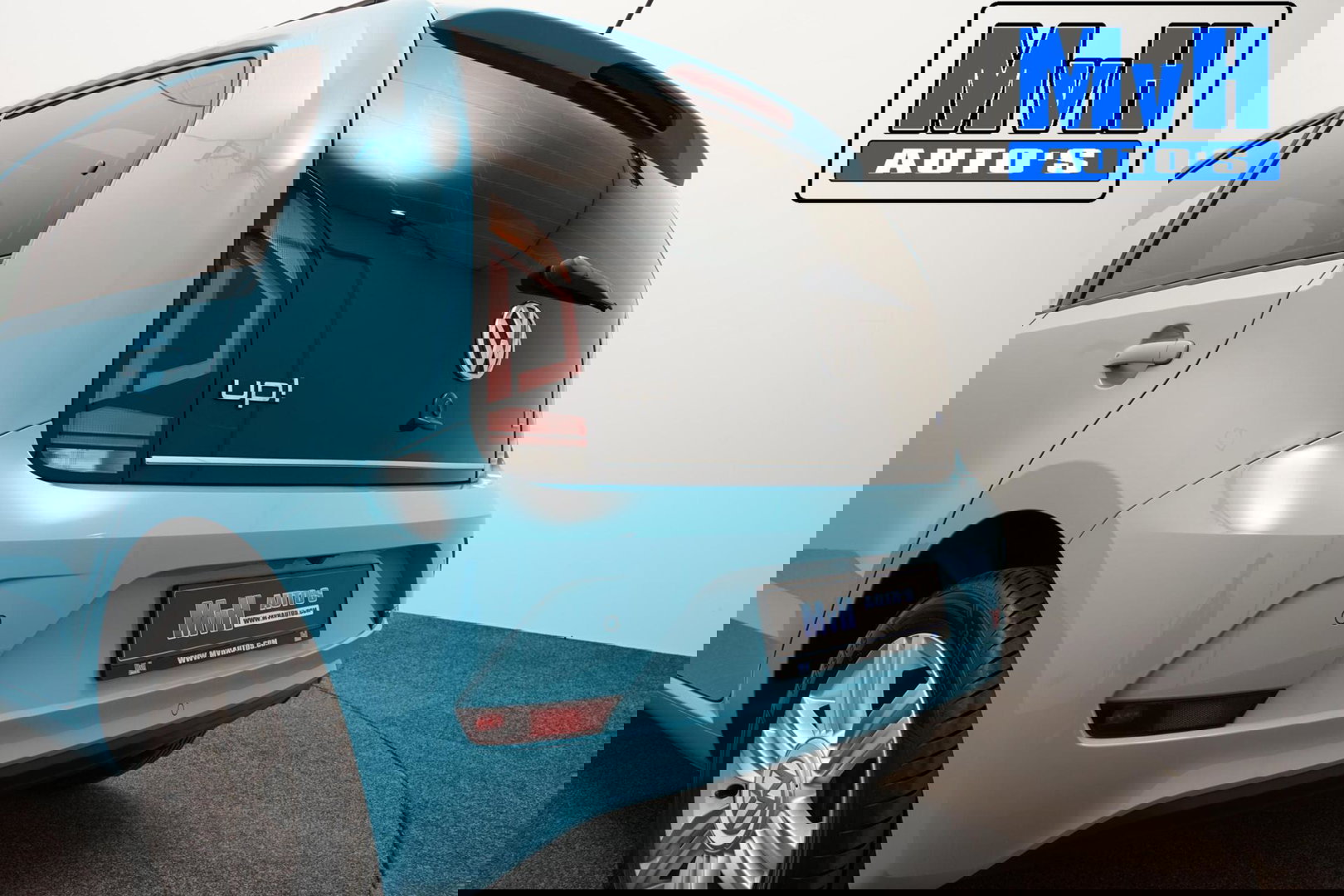 Volkswagen up! 1.0 BMT high up!|PANO|CAMERA|CRUISE|ORG.NL