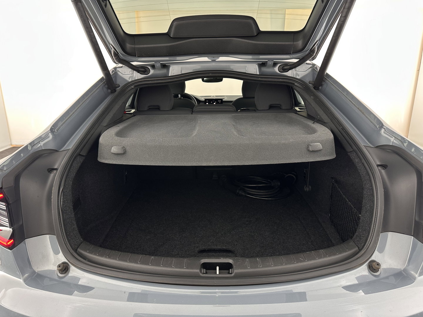 Polestar 2 Long Range Dual Motor Launch Edition 78kWh [ 3-Fase ] {SOH-92%} (INCL-BTW) Aut. *PANO | NAVI-FULLMAP | FULL-LED | ADAPTIVE-CRUISE | BLINDSPOT | TOPVIEW | KEYLESS | LANE-ASSIST | DIGI-COCKPIT | CARPLAY | DAB+ | HEATED-SPORTSEATS | CAMERA | MEMORY-PACK | 20