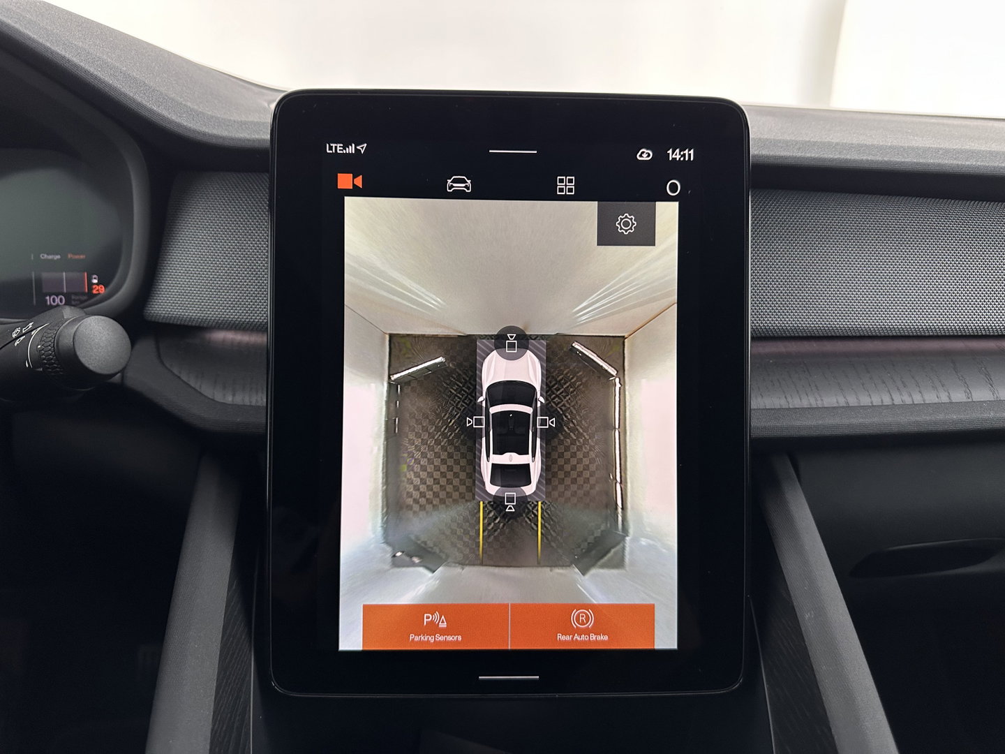 Polestar 2 Long Range Dual Motor Launch Edition 78kWh [ 3-Fase ] {SOH-92%} (INCL-BTW) Aut. *PANO | NAVI-FULLMAP | FULL-LED | ADAPTIVE-CRUISE | BLINDSPOT | TOPVIEW | KEYLESS | LANE-ASSIST | DIGI-COCKPIT | CARPLAY | DAB+ | HEATED-SPORTSEATS | CAMERA | MEMORY-PACK | 20