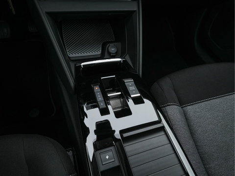 Citroën Ë-C4 Live 50 kWh [ 3-Fase-11kW] {SOH-88%} (INCL-BTW) Aut. *DIGI-COCKPIT | COMFORT-SEATS | DAB | ECC | PDC | CRUISE*