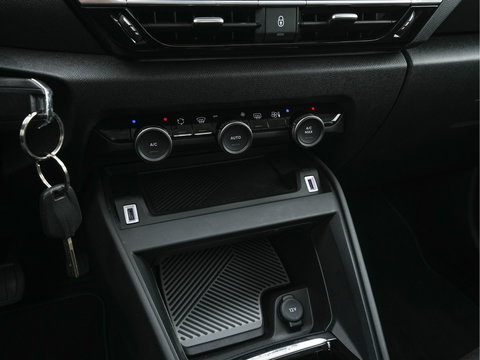 Citroën Ë-C4 Live 50 kWh [ 3-Fase-11kW] {SOH-88%} (INCL-BTW) Aut. *DIGI-COCKPIT | COMFORT-SEATS | DAB | ECC | PDC | CRUISE*
