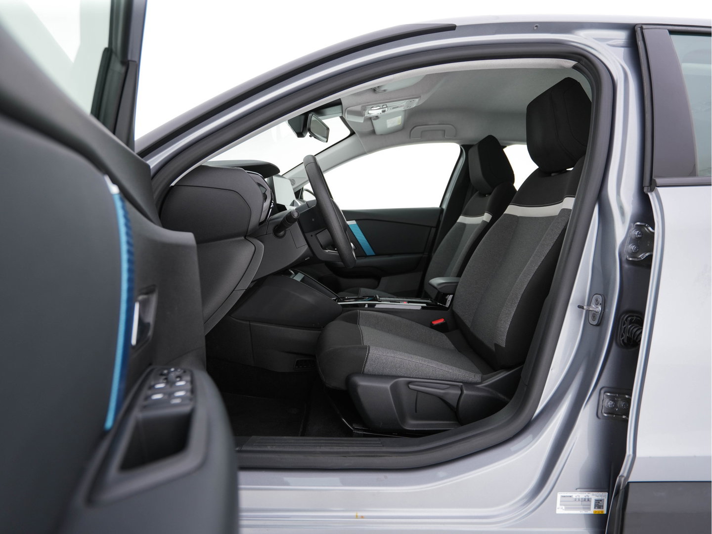 Citroën Ë-C4 Live 50 kWh [ 3-Fase-11kW] {SOH-88%} (INCL-BTW) Aut. *HEATPUMP | DIGI-COCKPIT | COMFORT-SEATS | DAB | ECC | CAPLAY | LANE-ASSIST | PDC | CRUISE*