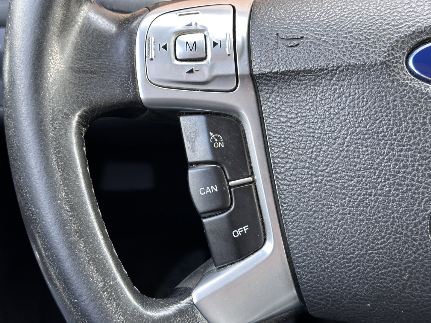 Ford Mondeo 2.0-16V Titanium | Handel / Export |