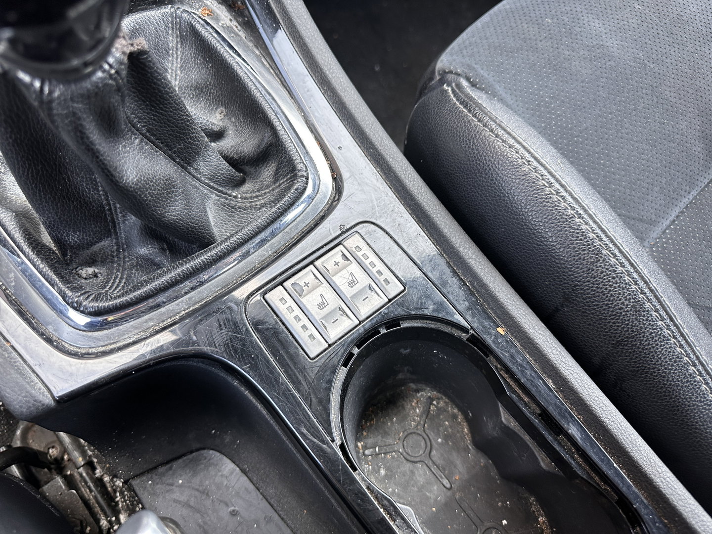 Ford Mondeo 2.0-16V Titanium | Handel / Export |