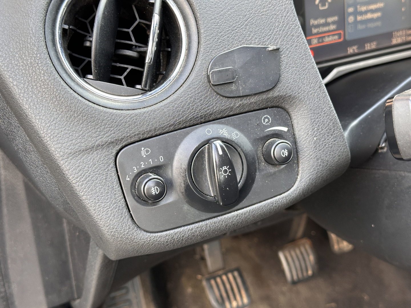 Ford Mondeo 2.0-16V Titanium | Handel / Export |