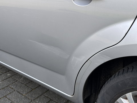 Ford Mondeo 2.0-16V Titanium | Handel / Export |