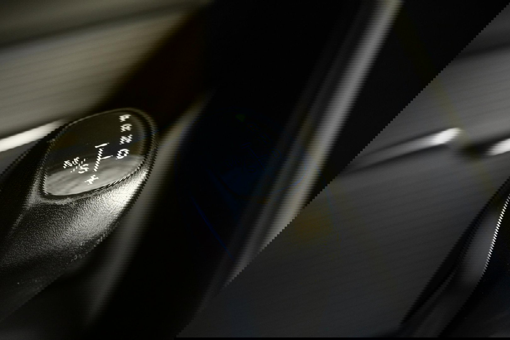 BMW X1 xDrive25e Executive BLACK LINE / CAMERA / CARPLAY / HEAD UP DISPLAY / LEDER / LED / CRUISE CONTROLE / STOELVERWARMING